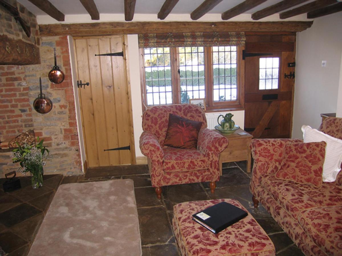 Harpe Cottage Wilmcote Exteriör bild